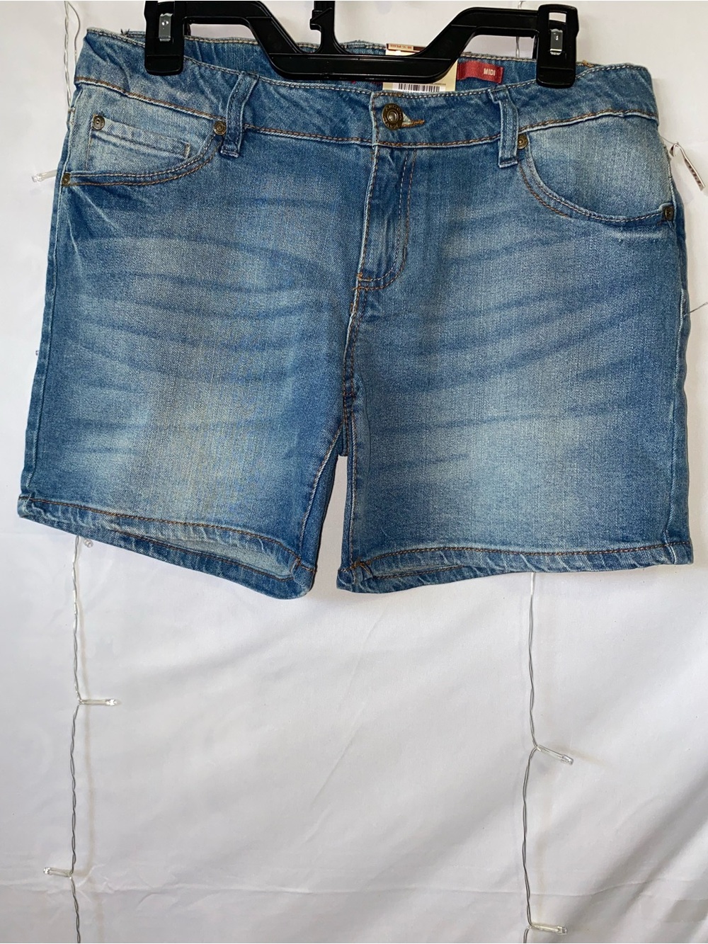 Arizona Jean Company Light Blue Denim Shorts -women